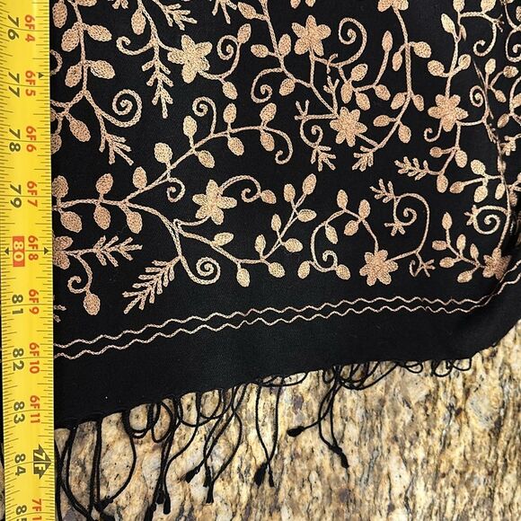 Elegant Beige Floral Embroidered Shawl In Black With Fringe - Picture 4 of 4
